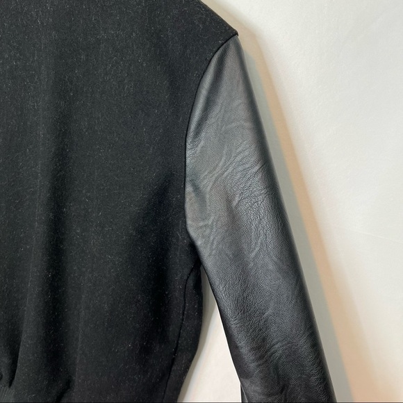 Obey black faux leather sleeves Embroidered Patch bomber jacket S - Picture 8 of 9